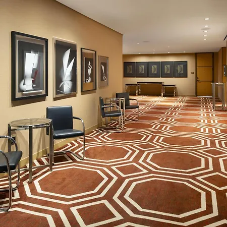 Residence Inn By Marriott Chicago Downtown Magnificent Mile-3