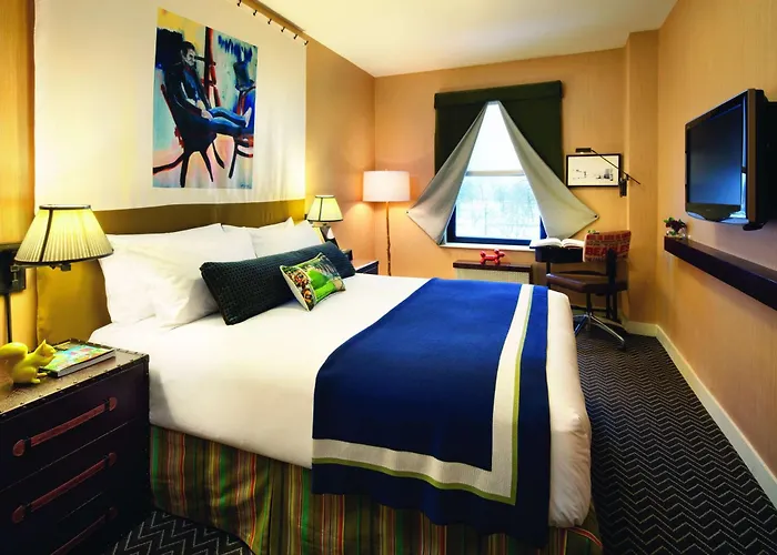 Luxury hotel only: Hotel Lincoln